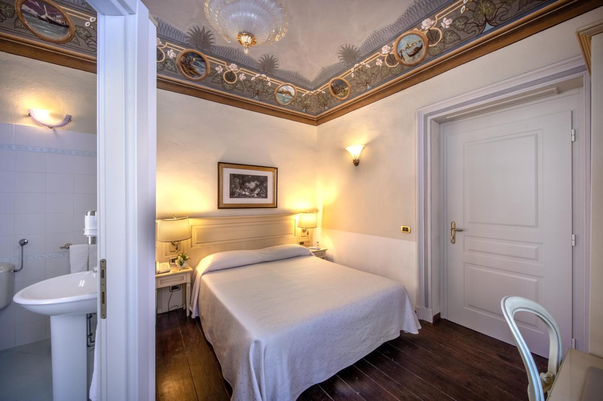 Hotel Villa Liberty Pontecurone Exterior foto